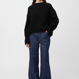 Boucle Cocoon Roundneck Jet Black