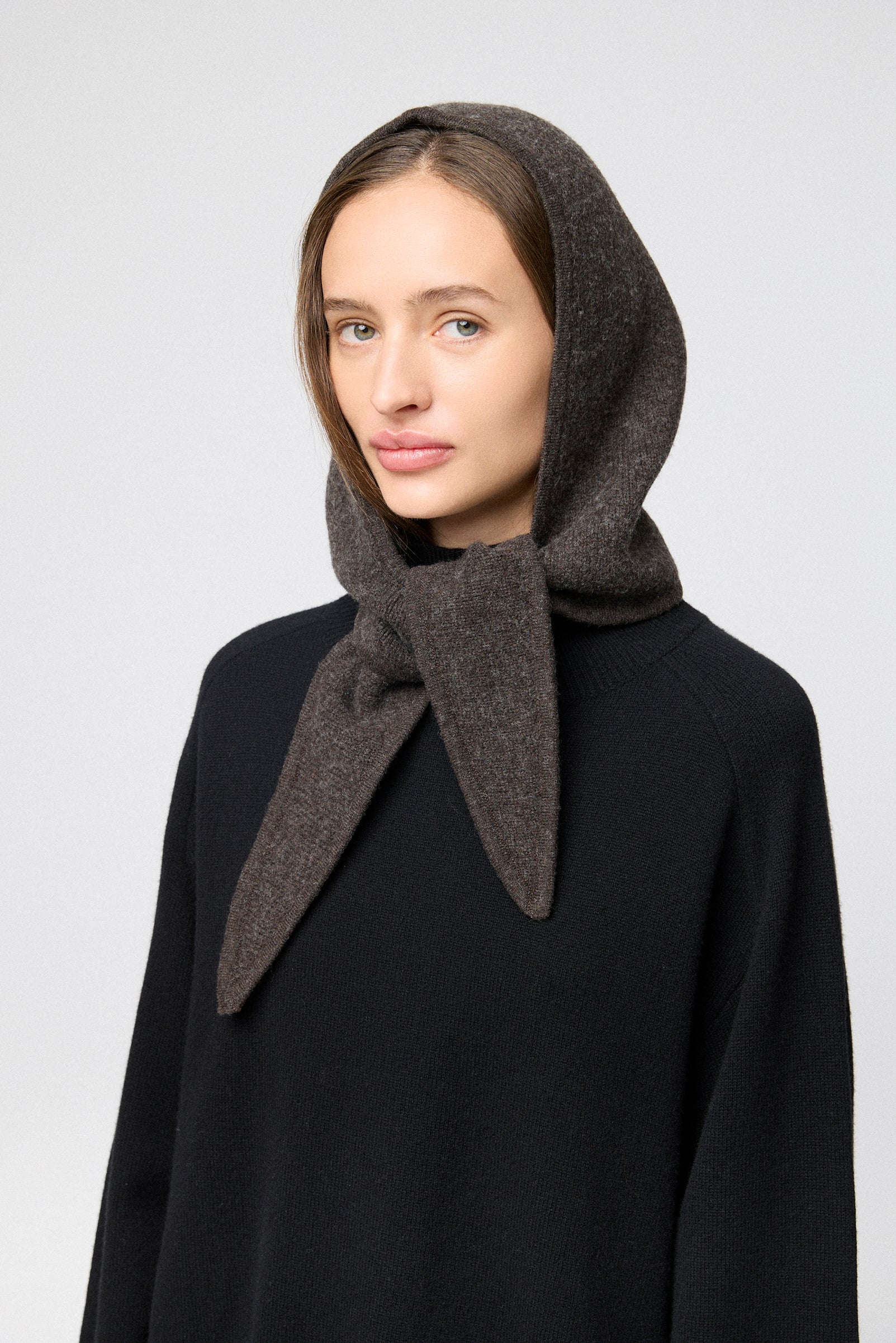 Tie Up Knitted Hood Crimson