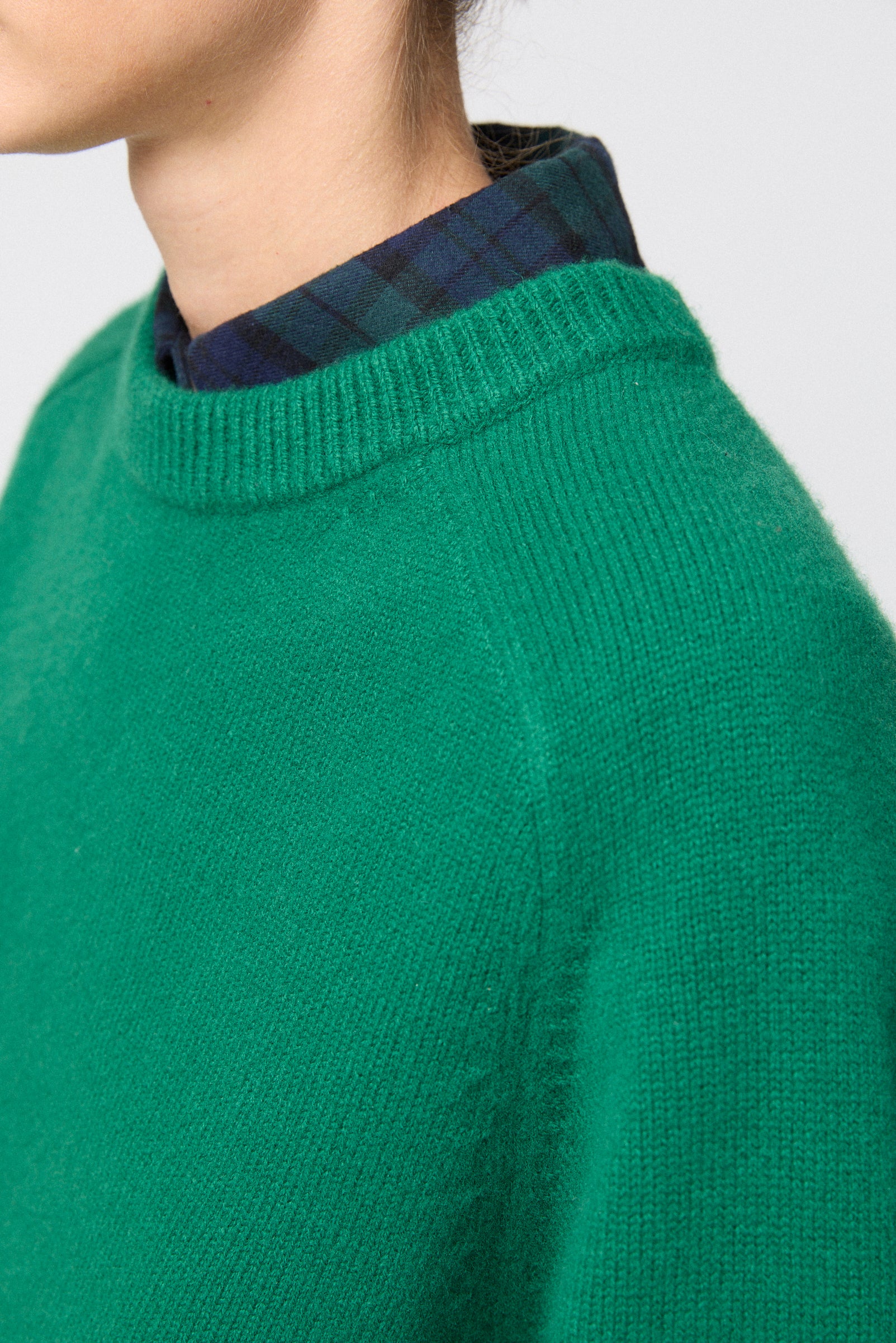 Harbour Round Neck Sweater Bottle Green