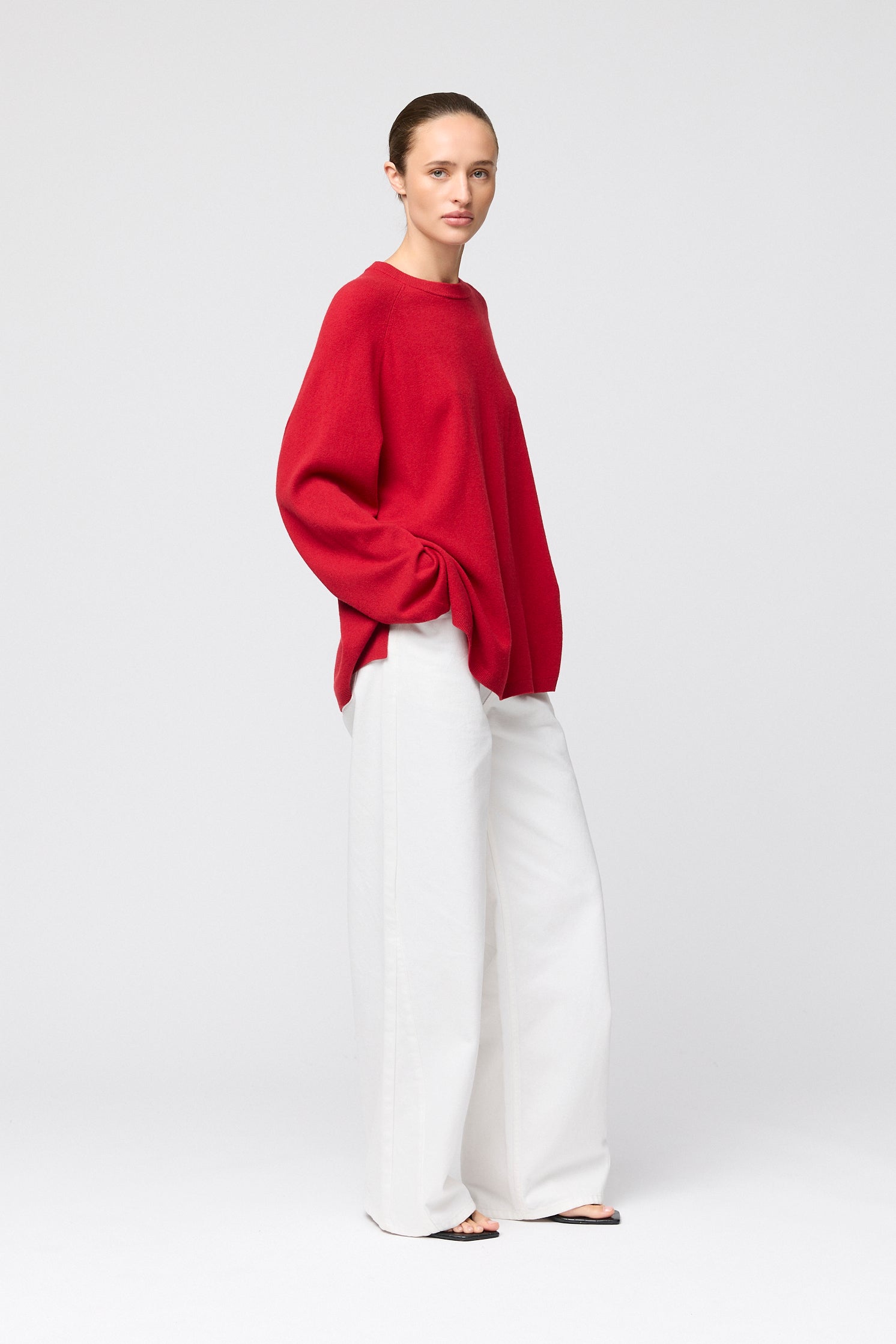 Harbour Round Neck Sweater Crimson