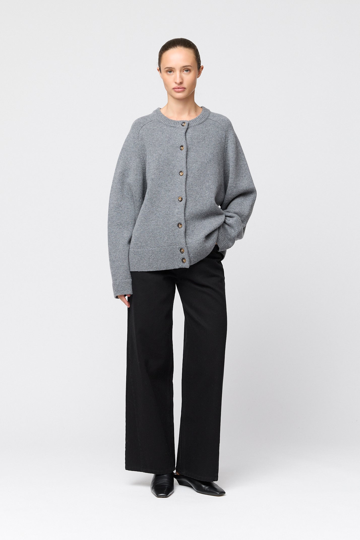 Harbour Cardigan Macadamia