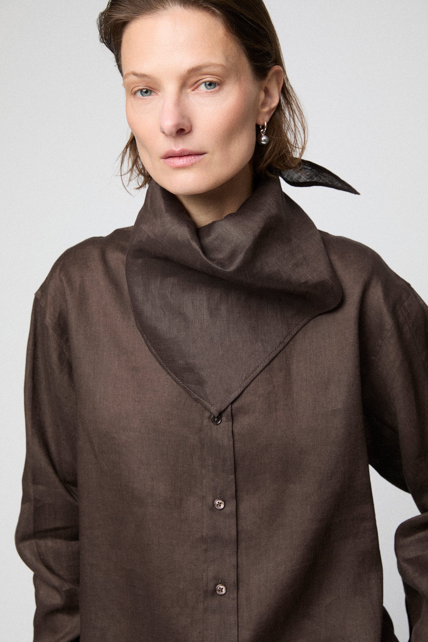 Linen Poet Scarf Chocolate Brown