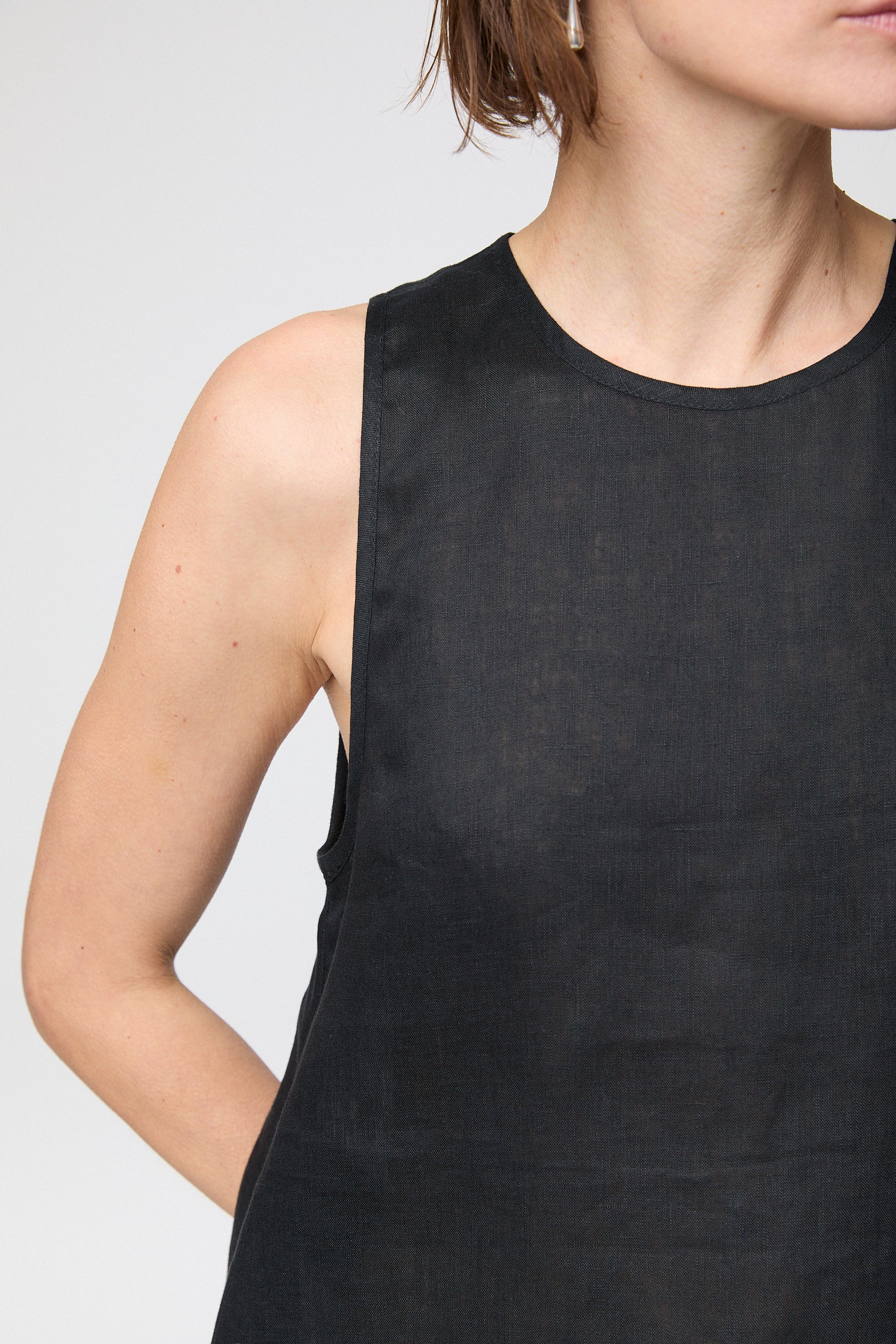 Linen Esplanade Top Jet Black