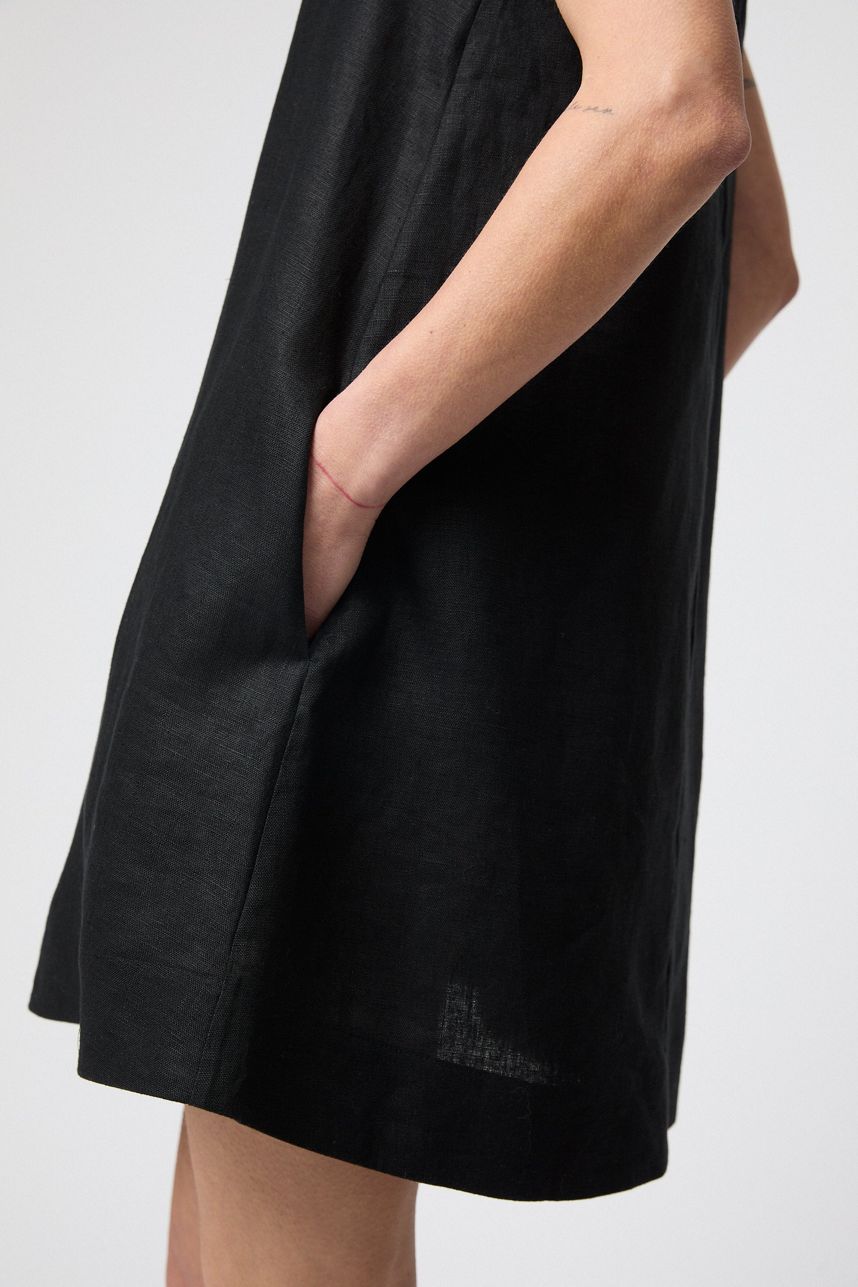 Linen Shift Dress Jet Black