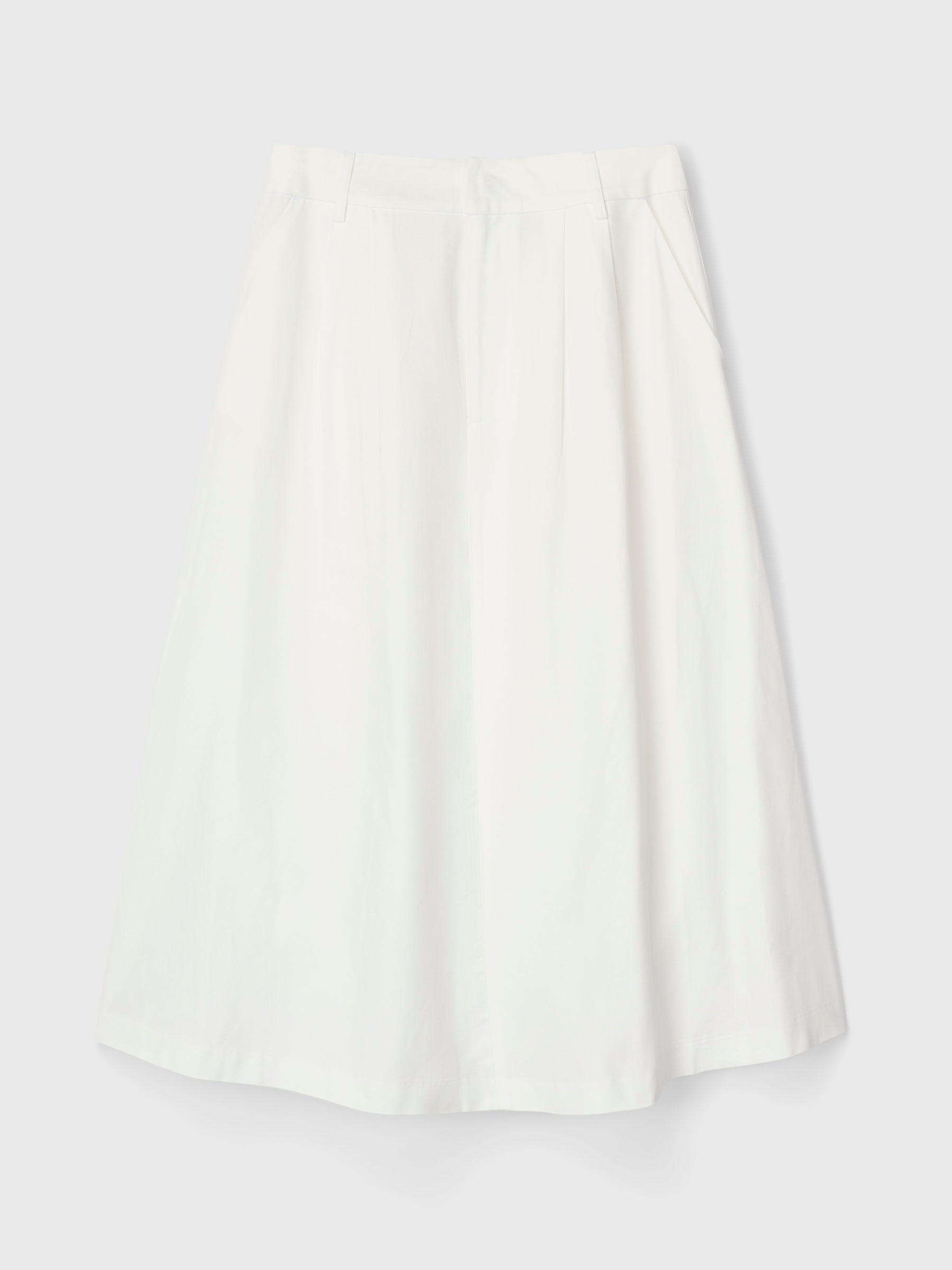 Poet Pleat Skirt Off White