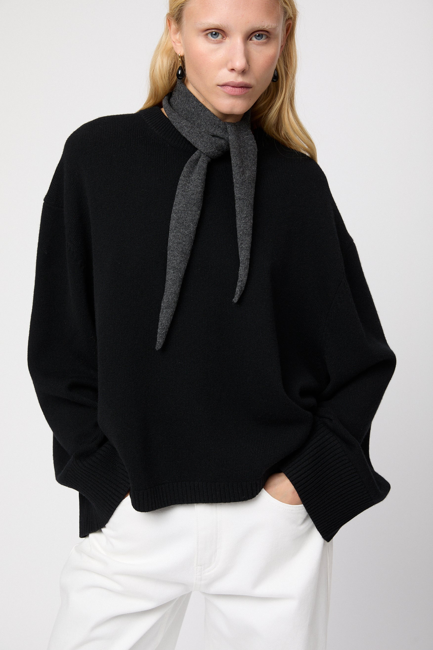 Montmartre Scarf Barley